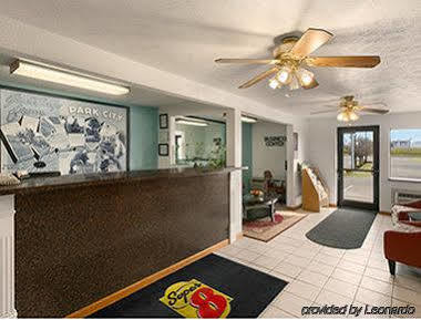 Super 8 By Wyndham Park City/North Wichita Area Zewnętrze zdjęcie